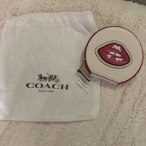 Coach X Tom Wesdelman Pebble Leather Lips Coin Purse NWT and Drawstring Bag